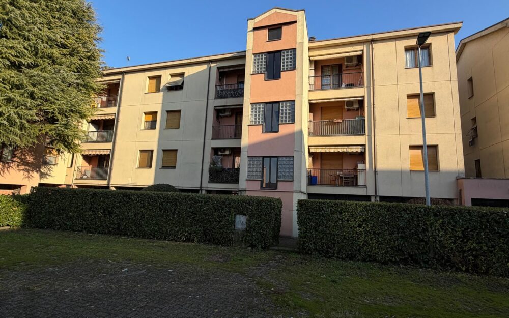 QUADRILOCALE CON DOPPI SERVIZI